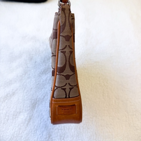 DNB - Picture 5 of 15